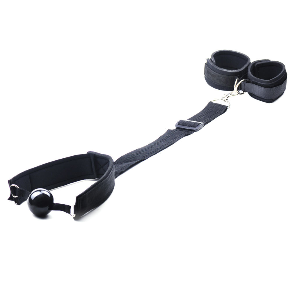 5.	Détail des sangles réglables du bâillon à balle Bondage