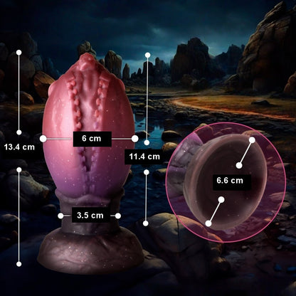Plug anal design fantastique avec texture prononcée et base stable.
